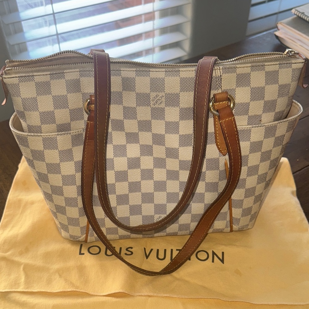 Louis Vuitton Damier Azur Tote - Cream and Brown